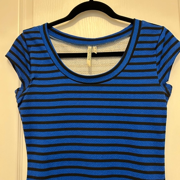 Blue and Black Striped Dress - Picture 4 of 5